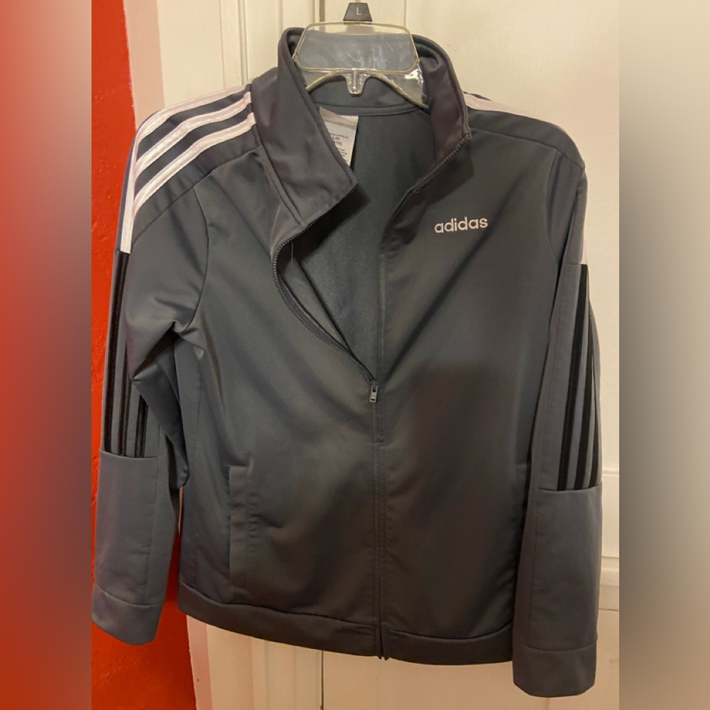 Boys Adidas zippered jacket. Size 14/16